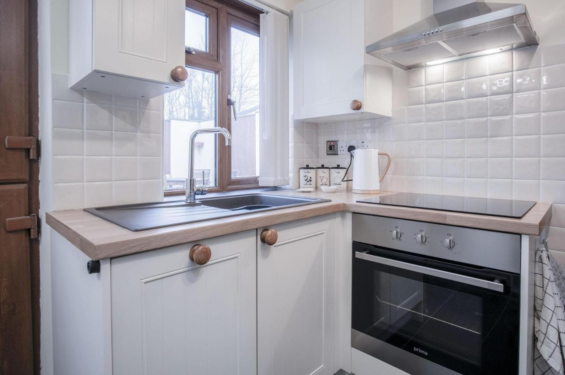 The Brambles - 2 Bedroom Cottage - Llanteg ภายนอก รูปภาพ